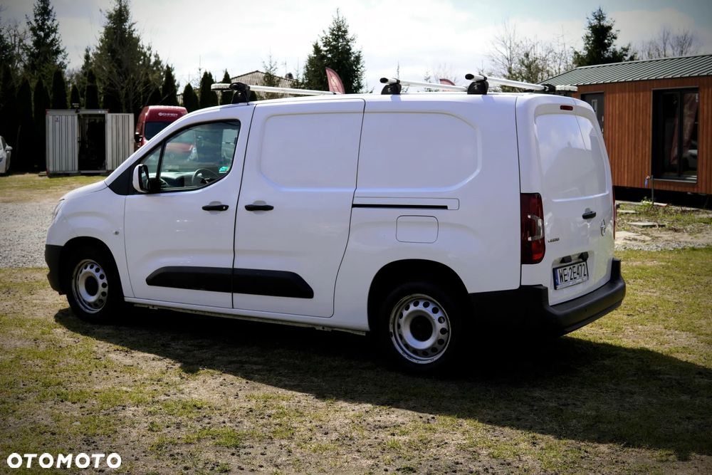 Opel Combo Van 1.2 Enjoy 110KM 4d Long - 6