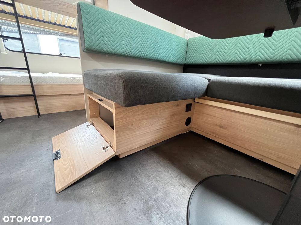 Dethleffs Camper 560 FMK - 29