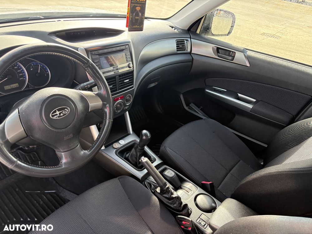 Subaru Forester 2.0X +DR LM - 8