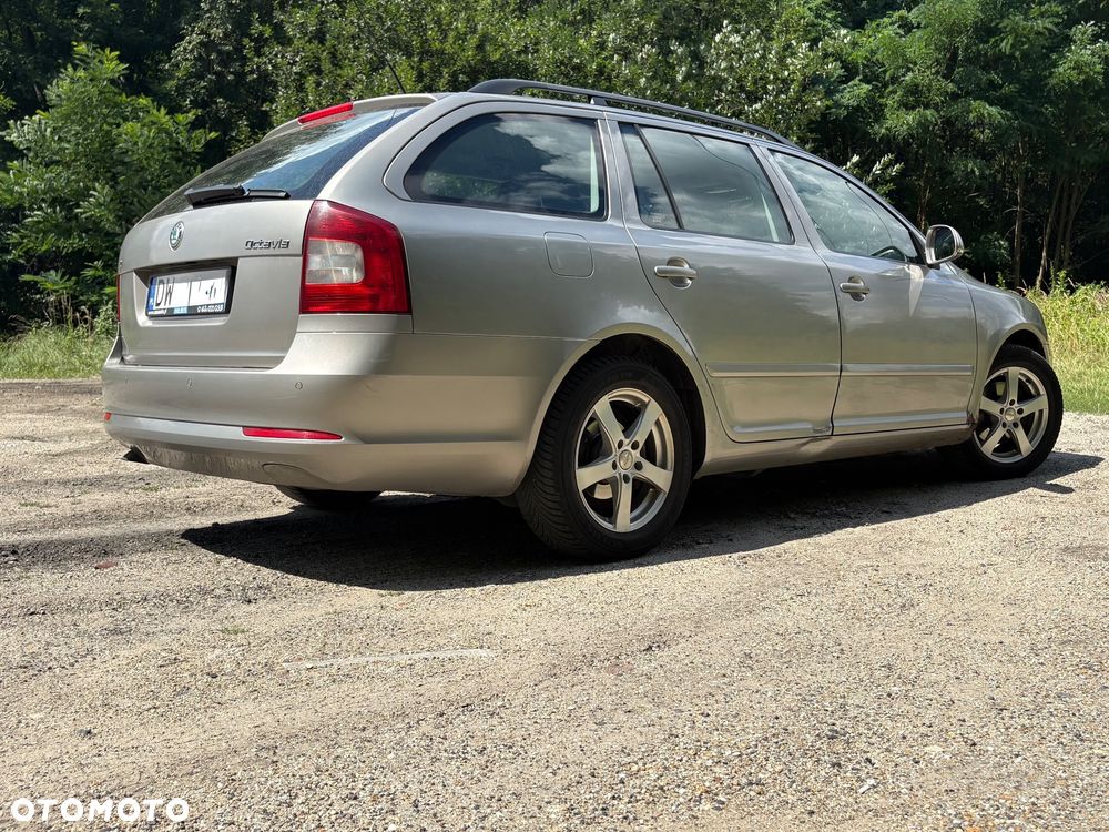 Skoda Octavia - 3