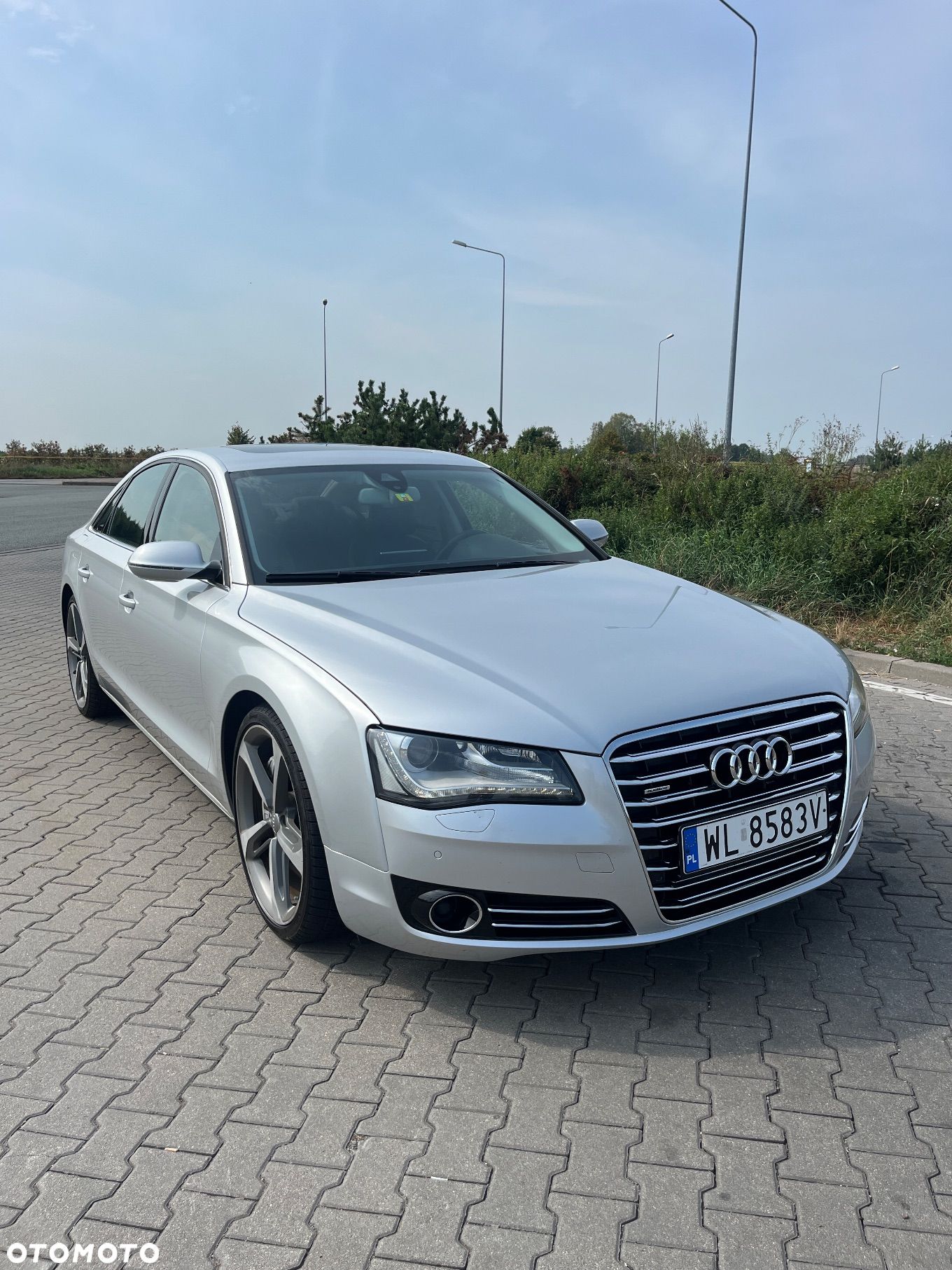 Audi A8 4.2 TDI Quattro - 1