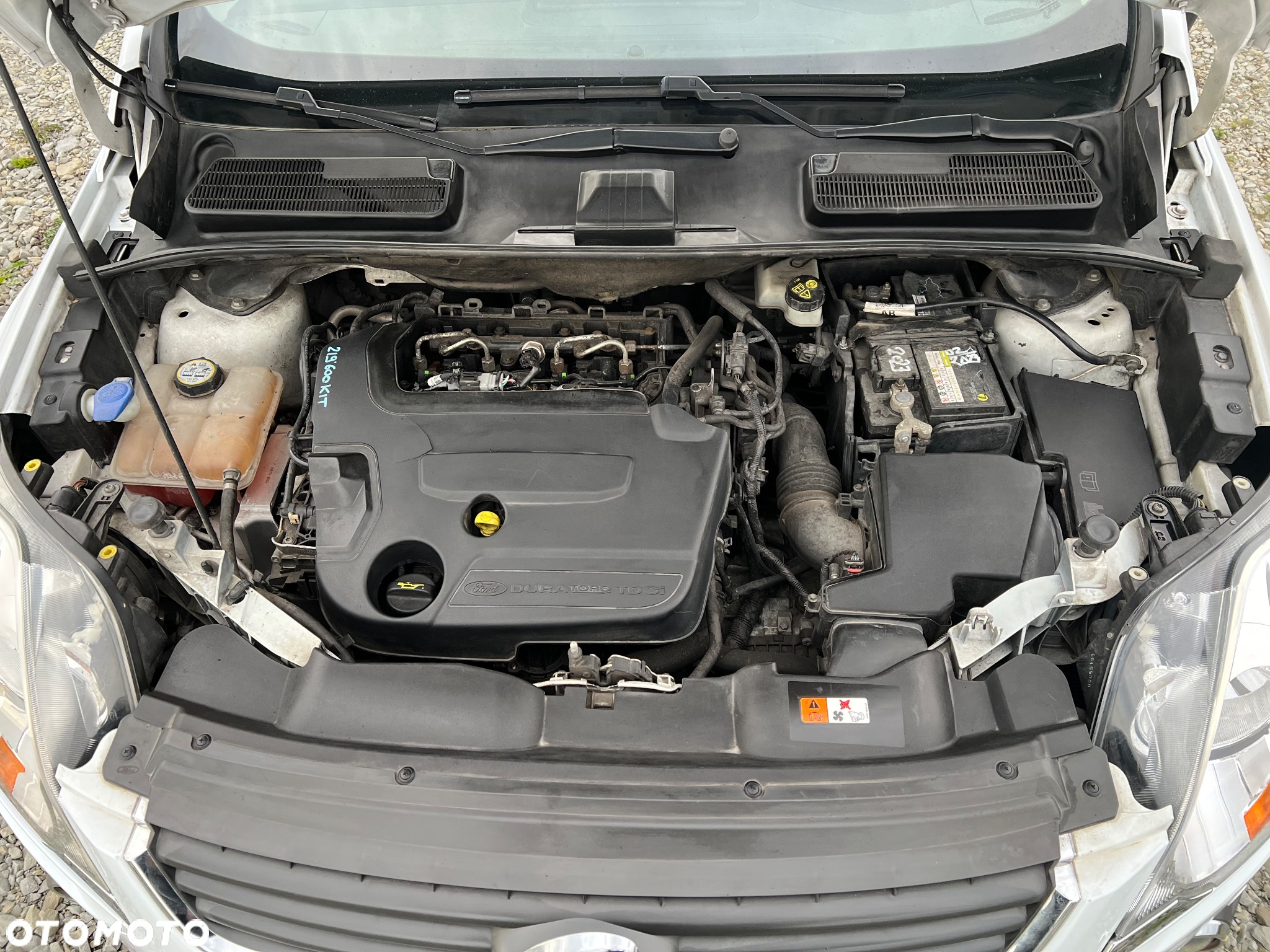 Ford Kuga 2.0 TDCi 4x4 Titanium - 34