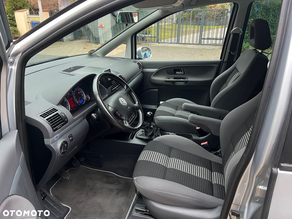 Volkswagen Sharan 2.0 Comfortline Family - 15