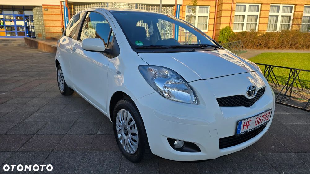 Toyota Yaris - 2
