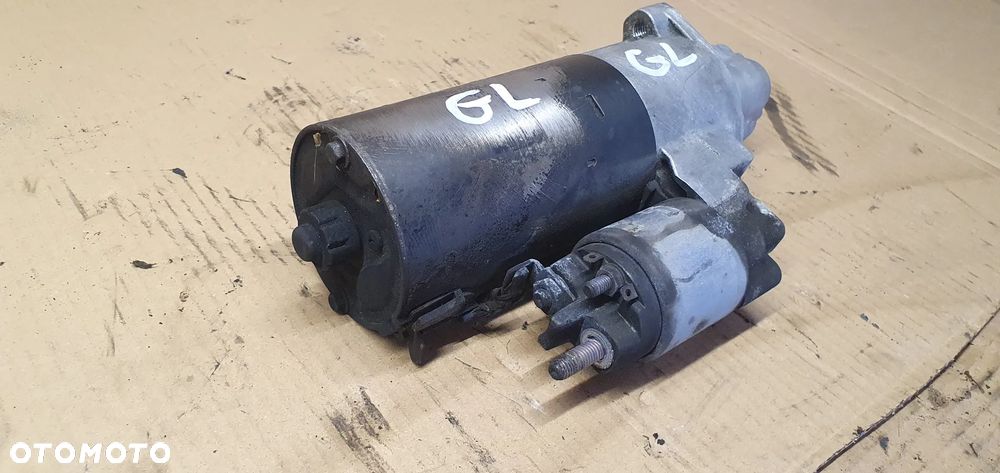 Rozrusznik starter silnika Mercedes GL X166 W166 3.0 CDI - 2