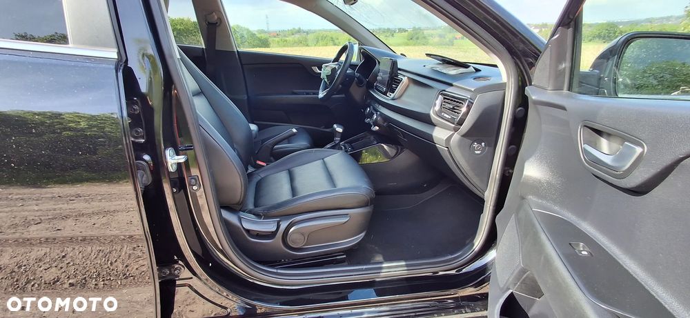 Kia Rio 1.0 T-GDI 120 Mild-Hybrid DCT7 Platinum - 12