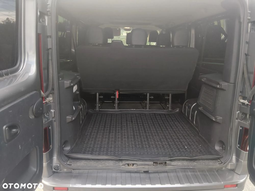 Opel Vivaro - 6