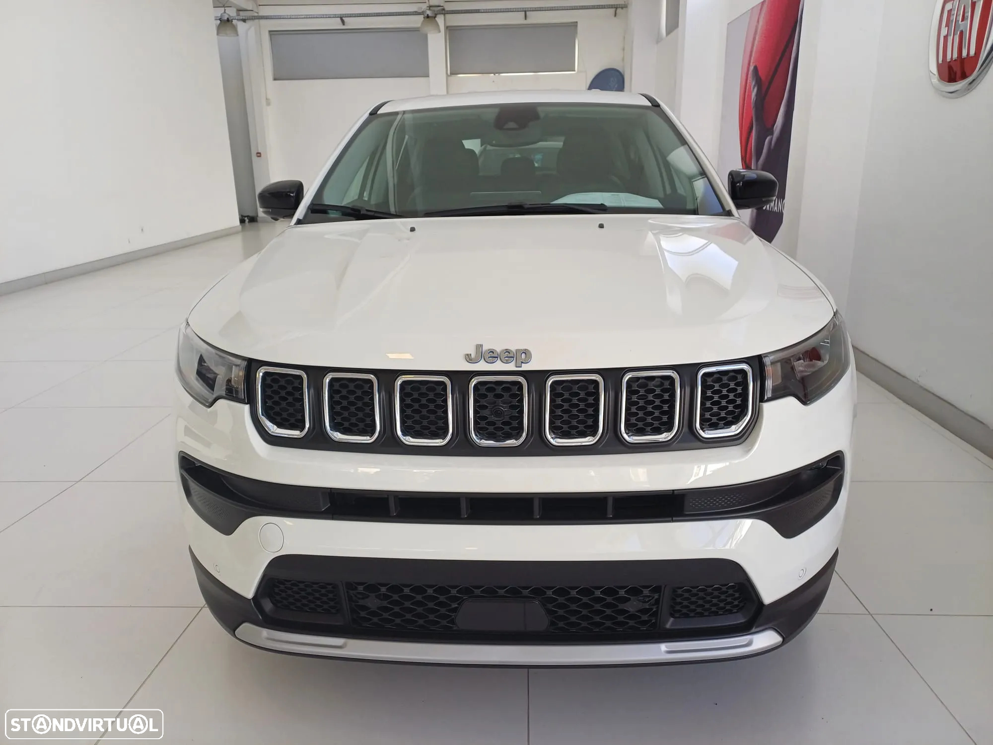 Jeep Compass 1.3 TG 4Xe Atitude - 3