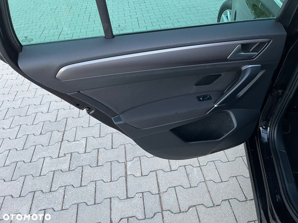 Volkswagen Golf Sportsvan 1.6 TDI BlueMotion Comfortline - 22