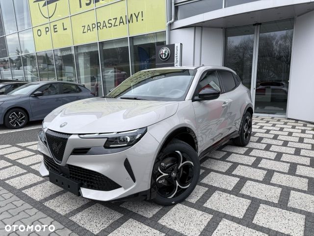 Alfa Romeo Junior 1.2 mHEV Ti eDCT - 13