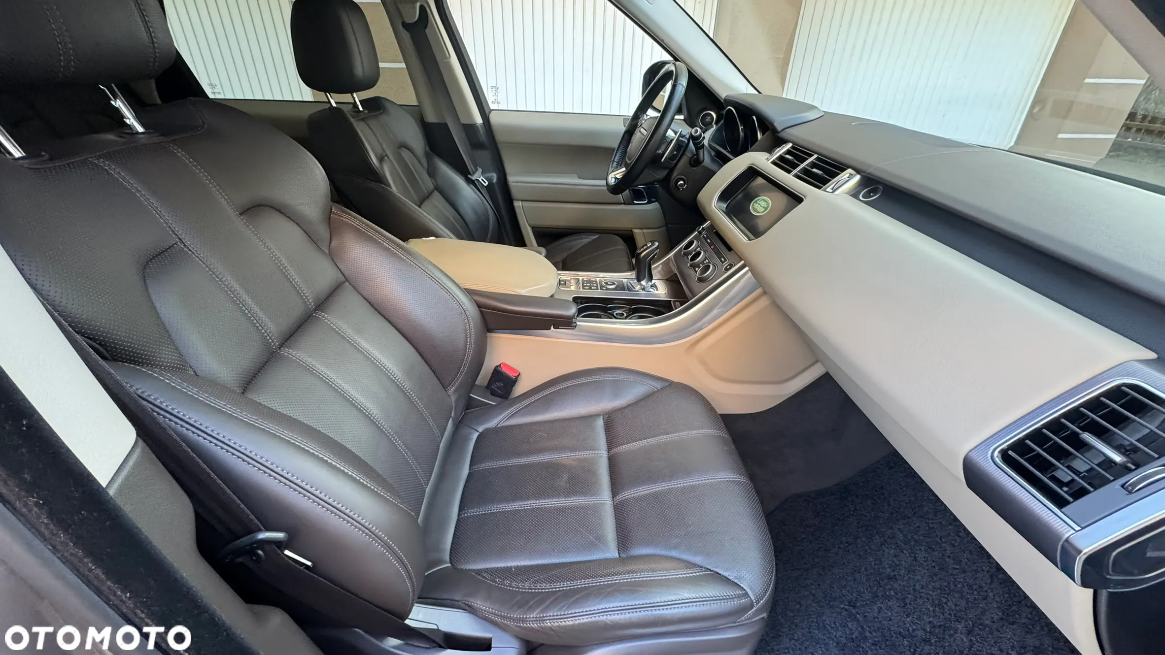 Land Rover Range Rover Sport S 2.0 SD4 HSE - 27