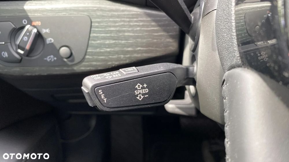 Audi A4 Avant 40 TFSI Sport S tronic - 25