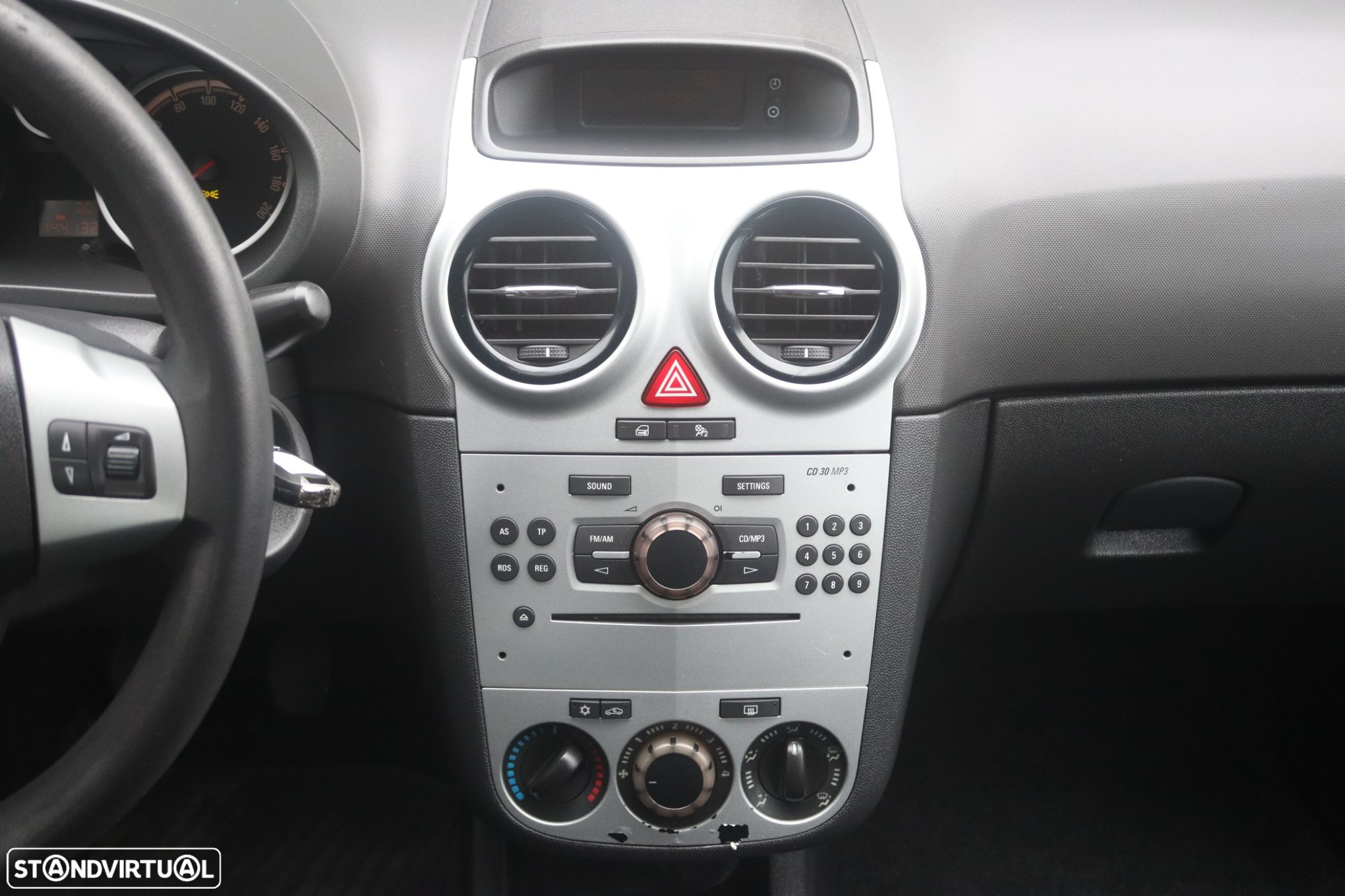 Opel Corsa 1.2 Enjoy - 9