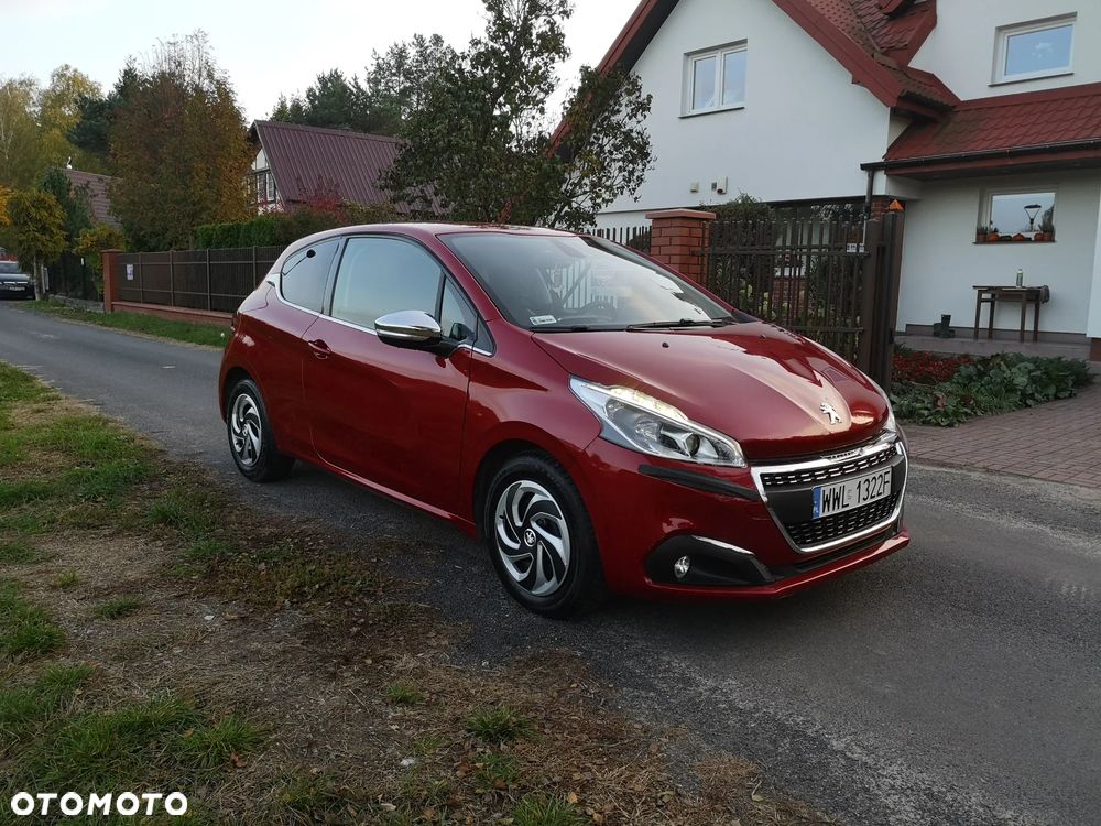 Peugeot 208 1.2 PureTech Allure S&S - 11