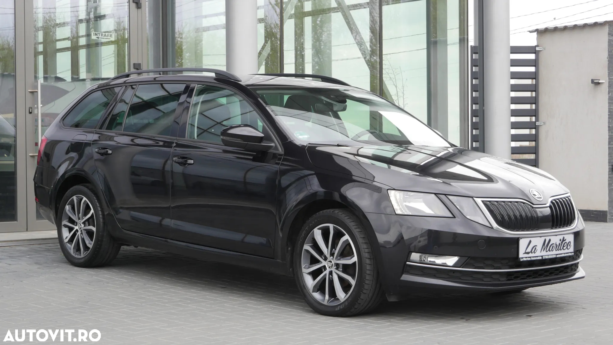 Skoda Octavia Combi 1.6 TDI DSG Style - 6