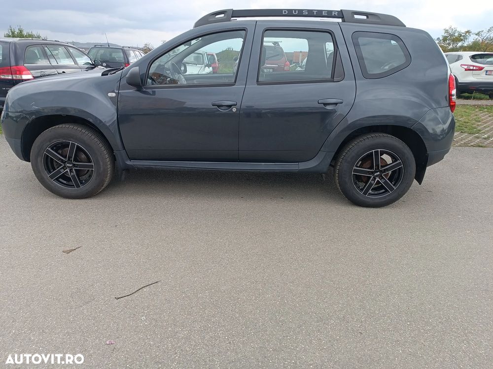 Dacia Duster dCi 110 FAP 4x4 Laureate - 4