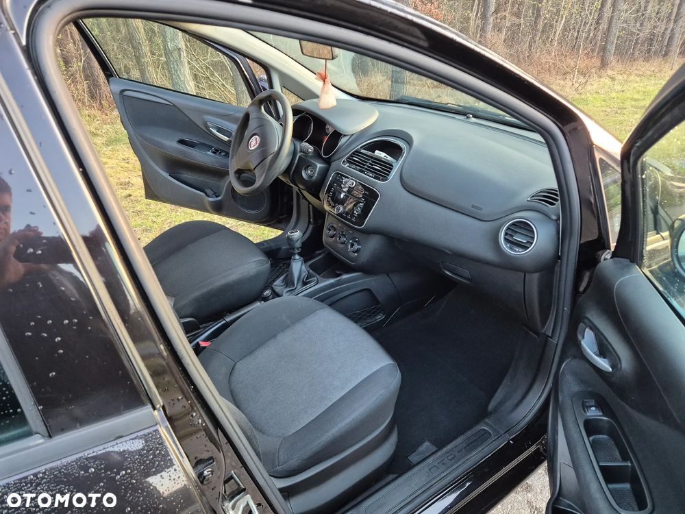 Fiat Punto 1.4 Easy S&S - 8