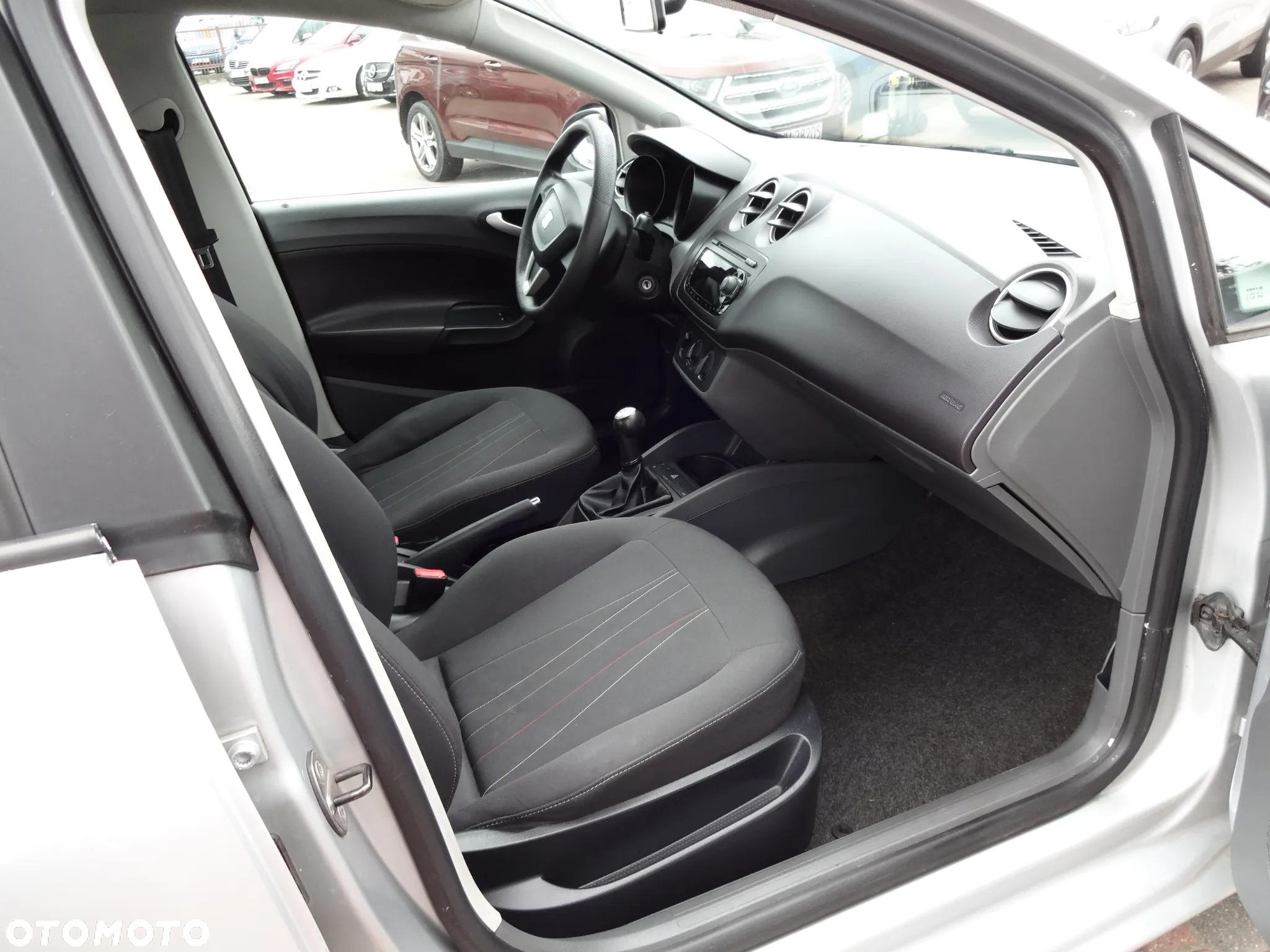 Seat Ibiza 1.4 16V Entry - 8