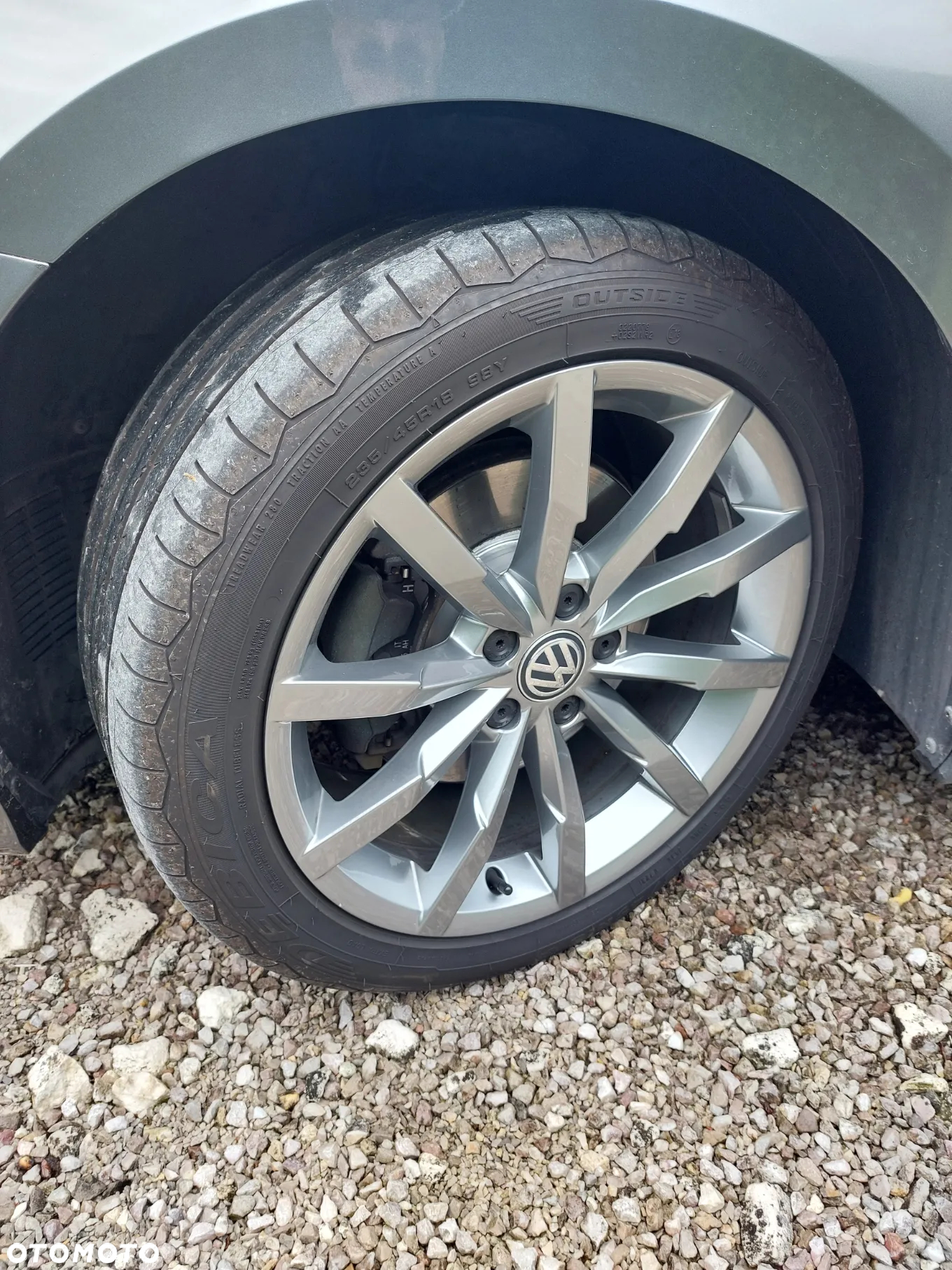 Volkswagen Passat 2.0 TDI BMT Highline DSG - 9