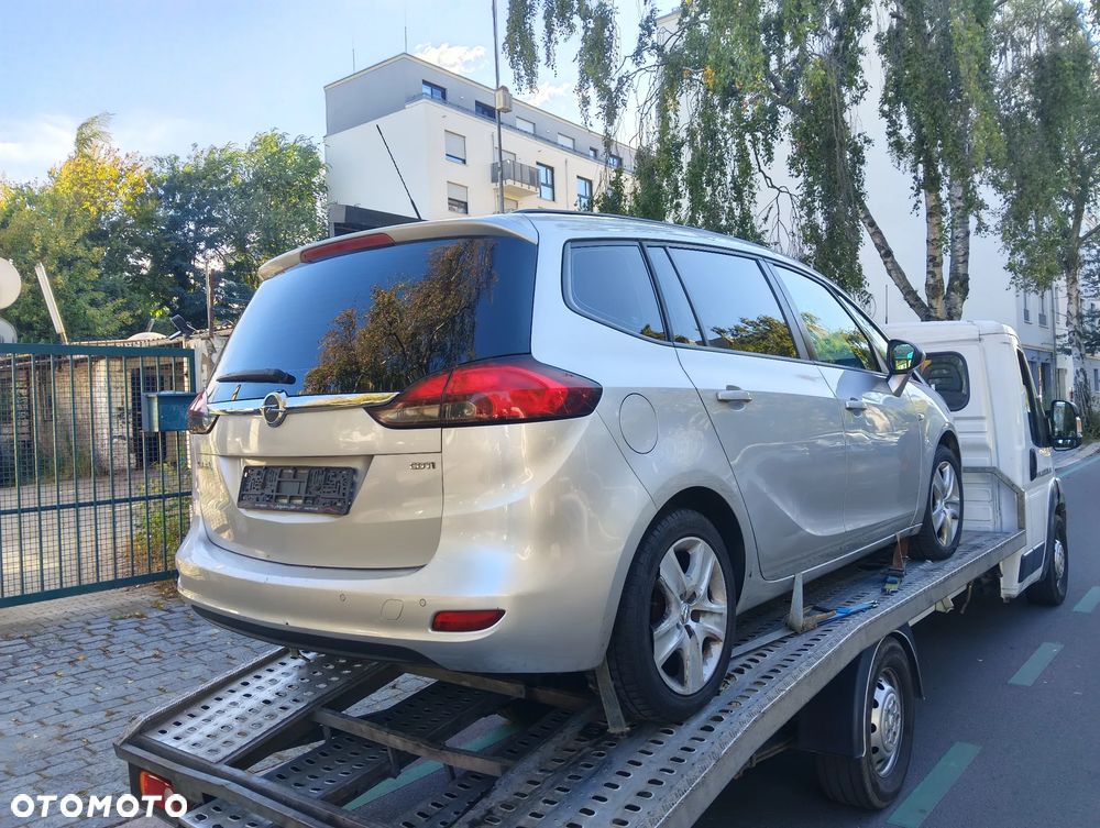 Opel Zafira - 3