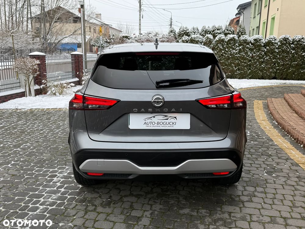 Nissan Qashqai 1.3 DIG-T N-Connecta DCT - 11