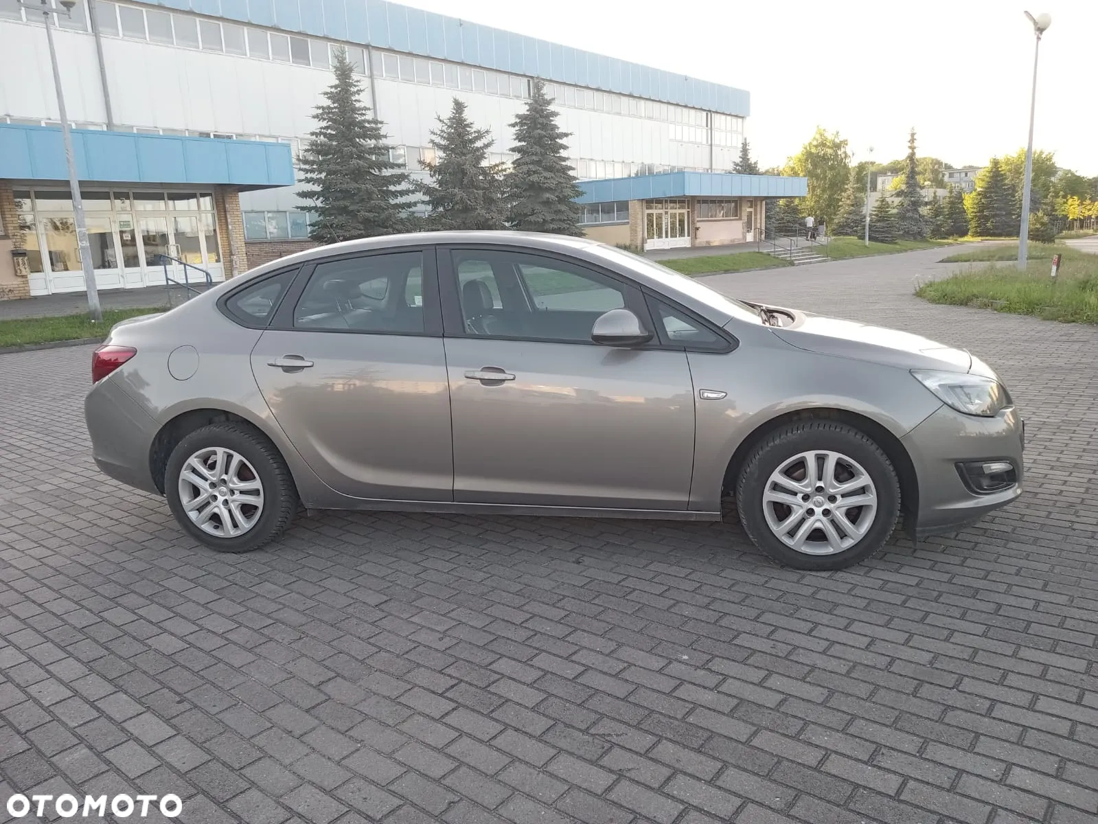 Opel Astra IV 1.6 Energy EU6 - 4
