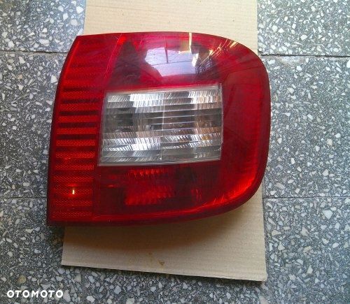 Fiat MULTIPLA LIFT 04-10 PRAWA TYLNA LAMPA ORYGINAŁ - 1