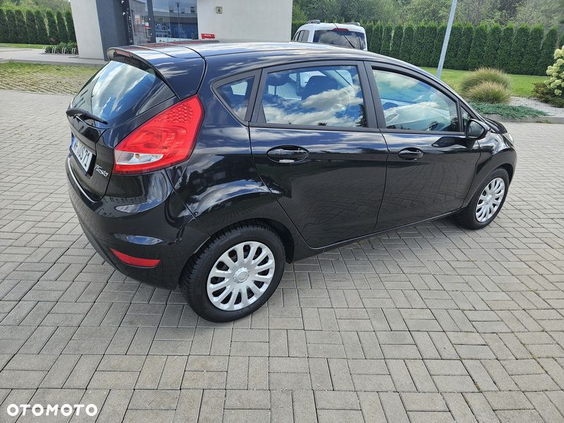 Ford Fiesta 1.25 Ambiente - 12