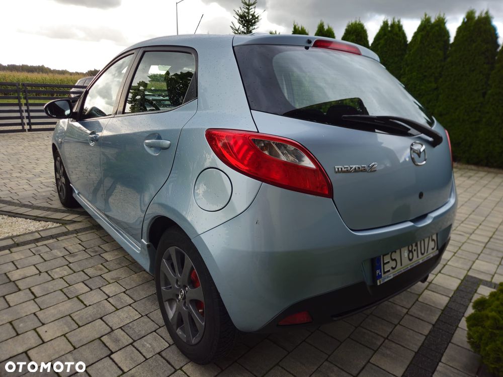 Mazda 2 - 9