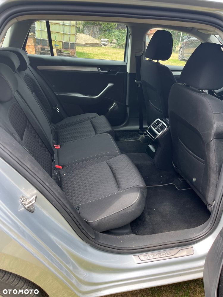 Skoda Superb 2.0 TDI Active DSG - 15