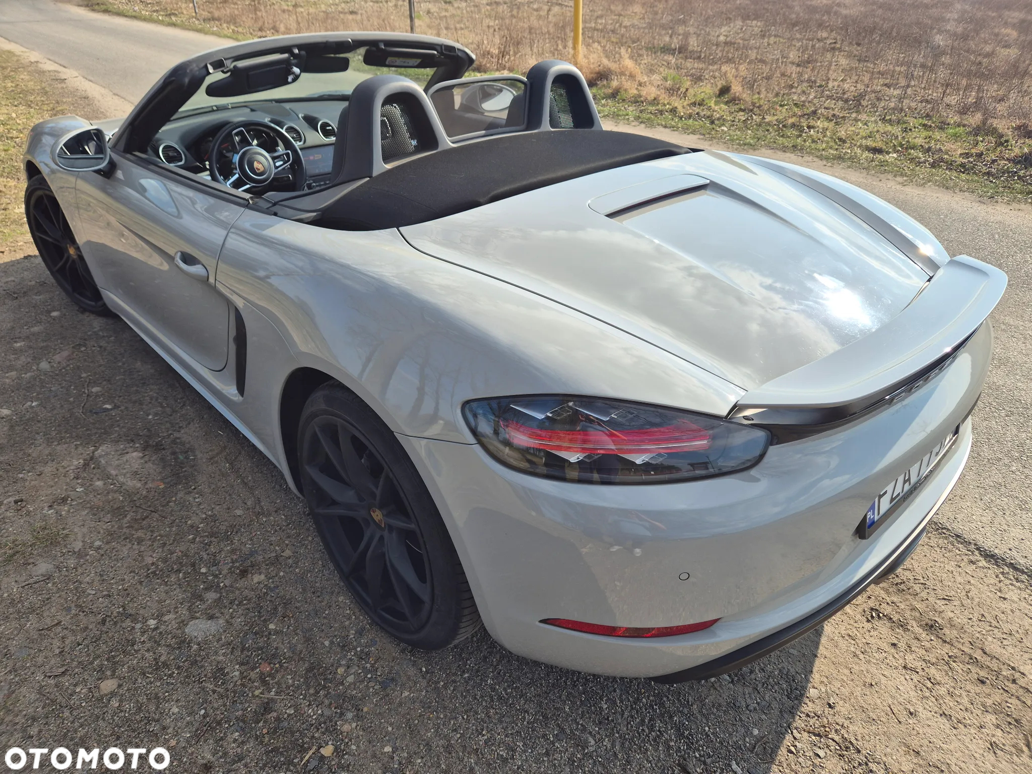 Porsche Boxster - 16