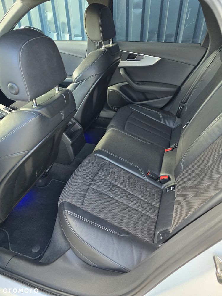 Audi A4 Avant 2.0 TDI DPF S line Sportpaket - 19