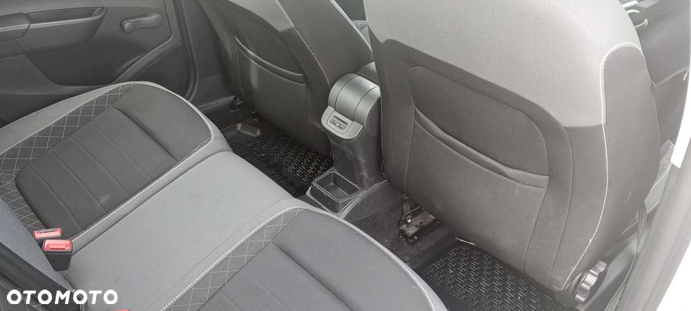 Skoda Fabia 1.0 TSI Ambition - 11