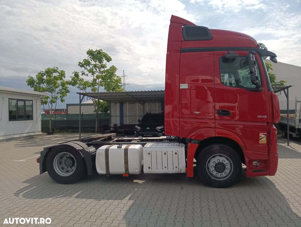 Mercedes-Benz ACTROS - 5