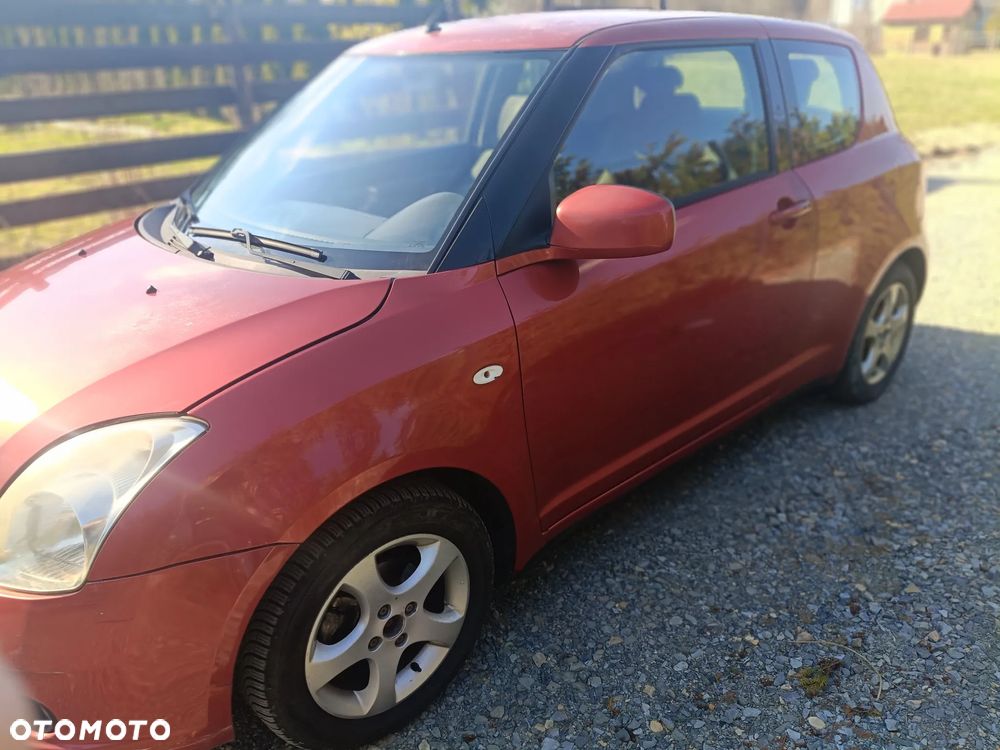 Suzuki Swift 1.3 Classic - 3