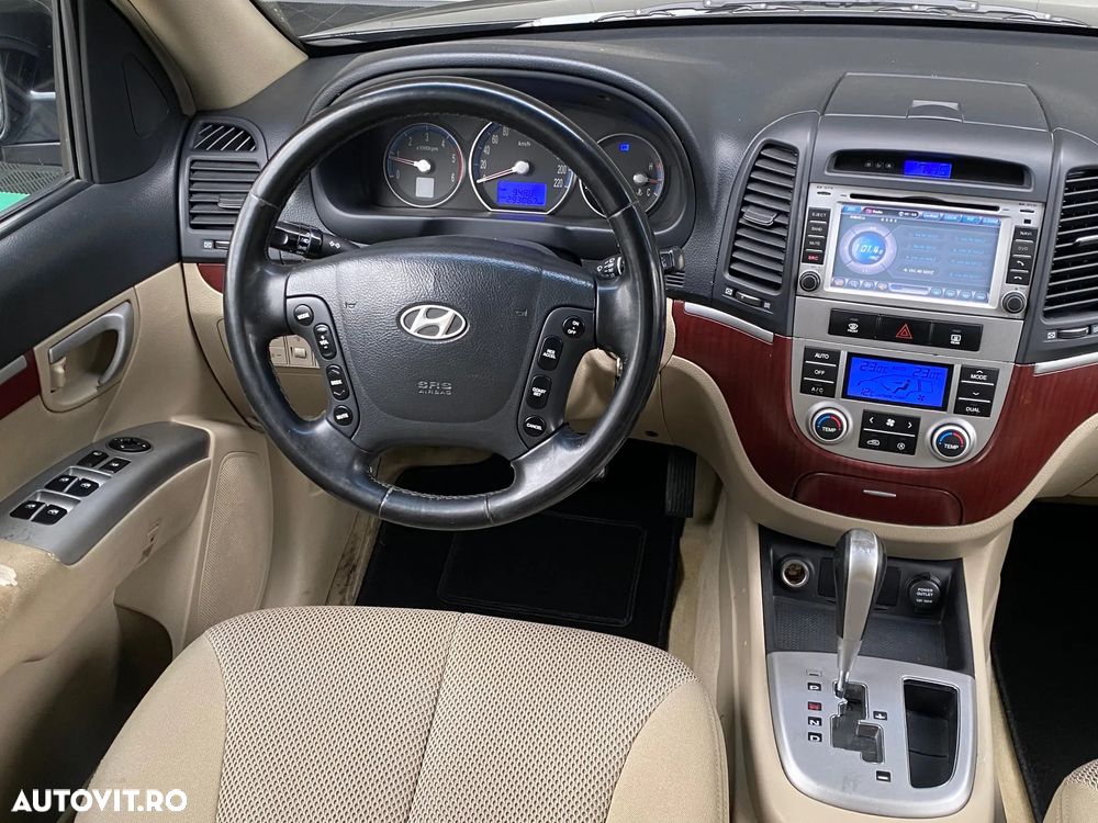 Hyundai Santa Fe - 11