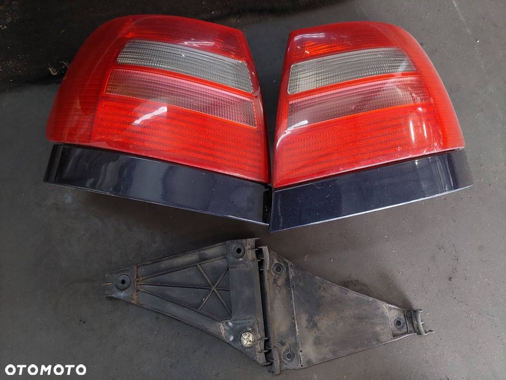 KOMPLETNY TYŁ KLAPA BAGAŻNIKA ZDERZAK LAMPY AUDI A4 B5 FL SEDAN LZ5L - 2