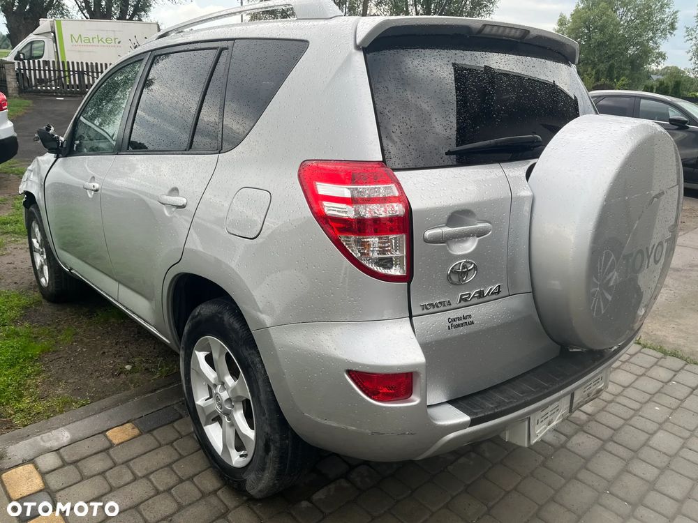 Toyota RAV4 2.2 D-4D Prestige - 4