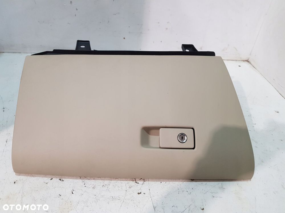 schowek pasażera 30755651 volvo xc60 i 3.2b eu 12 rok - 5