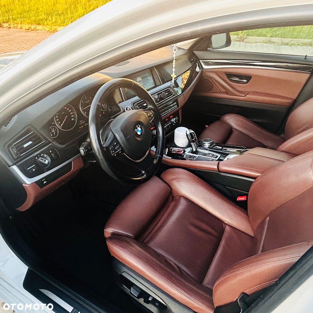 BMW Seria 5 520d - 19