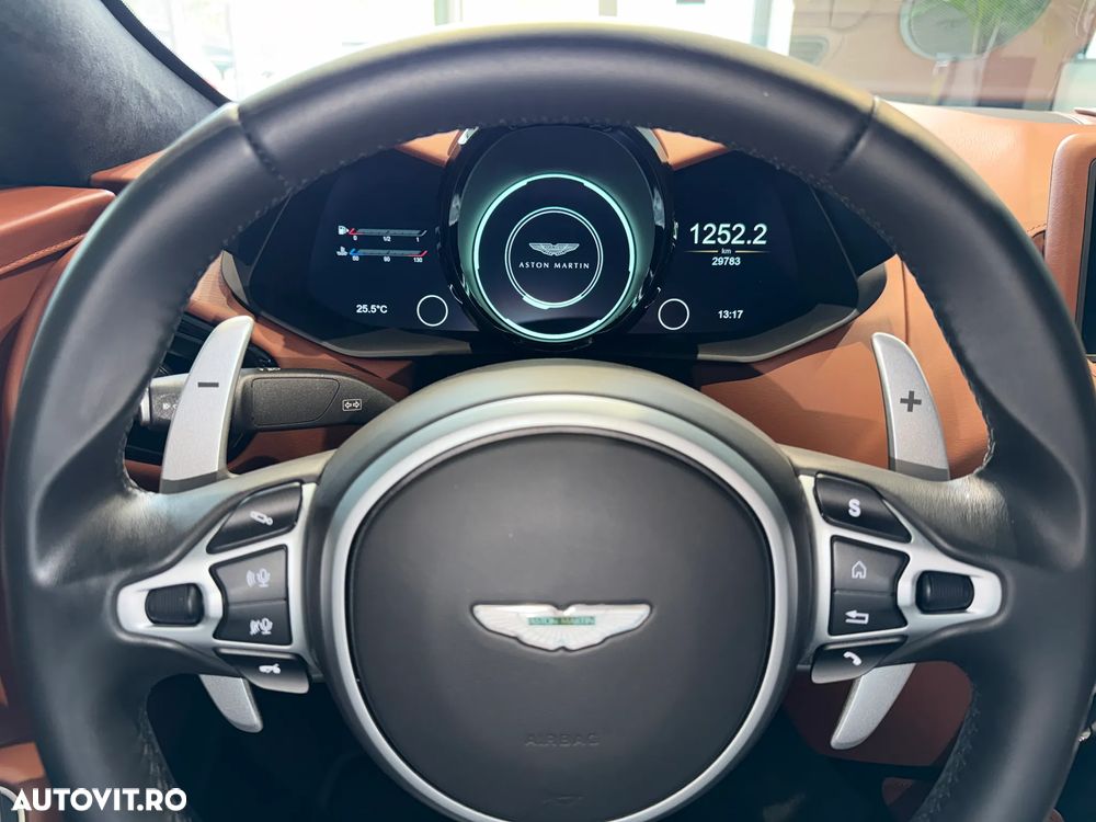 Aston Martin V8 Vantage Standard - 21