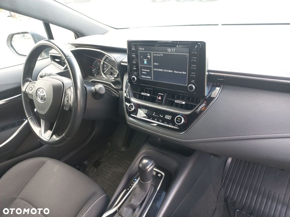 Toyota Corolla 1.8 Hybrid Comfort - 13