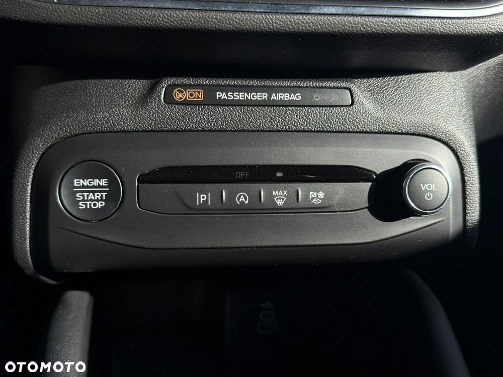 Ford Focus 1.5 EcoBlue STart-Stopp-System TITANIUM X - 26
