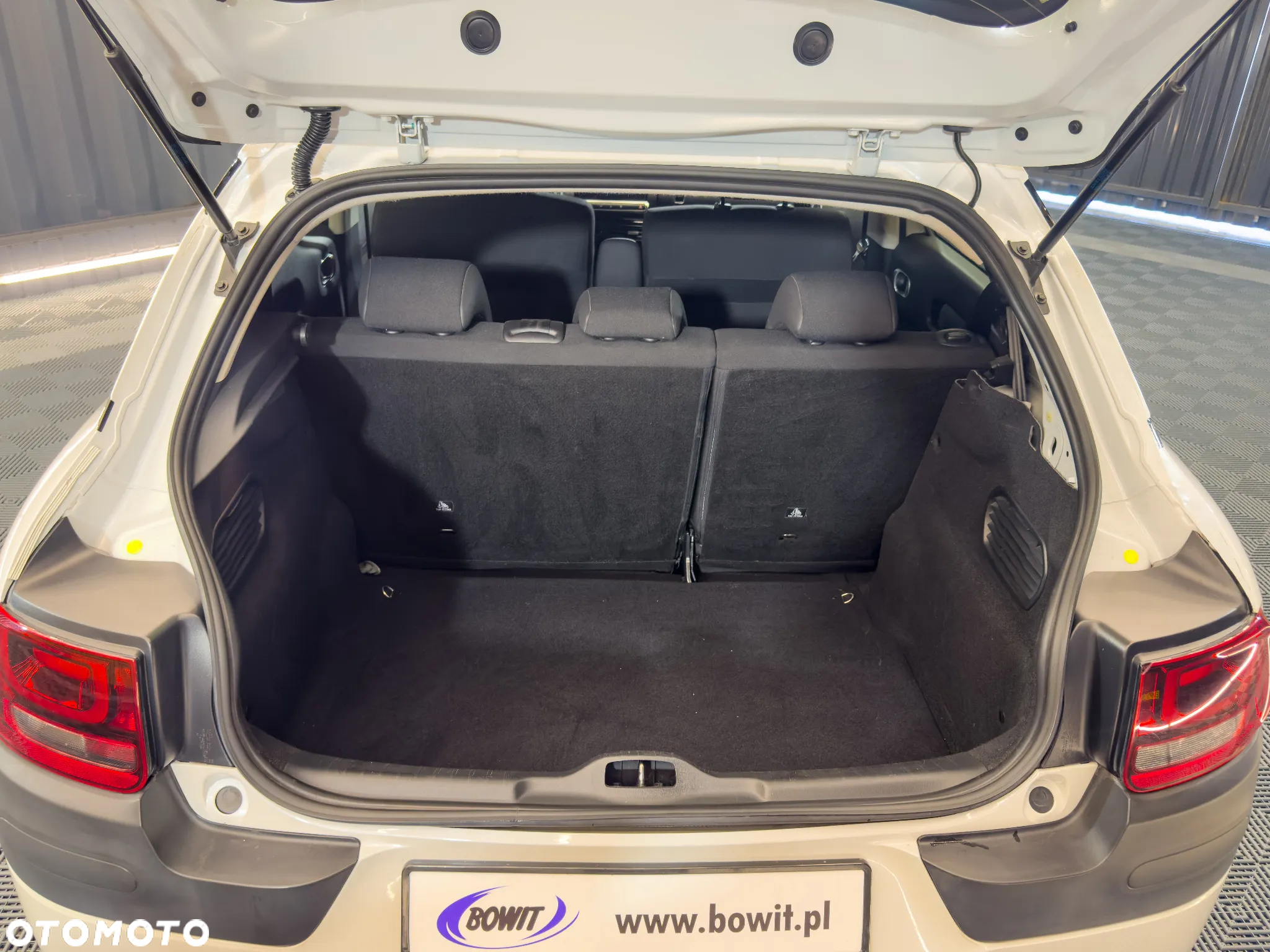 Citroën C4 Cactus 1.2 PureTech Live - 11
