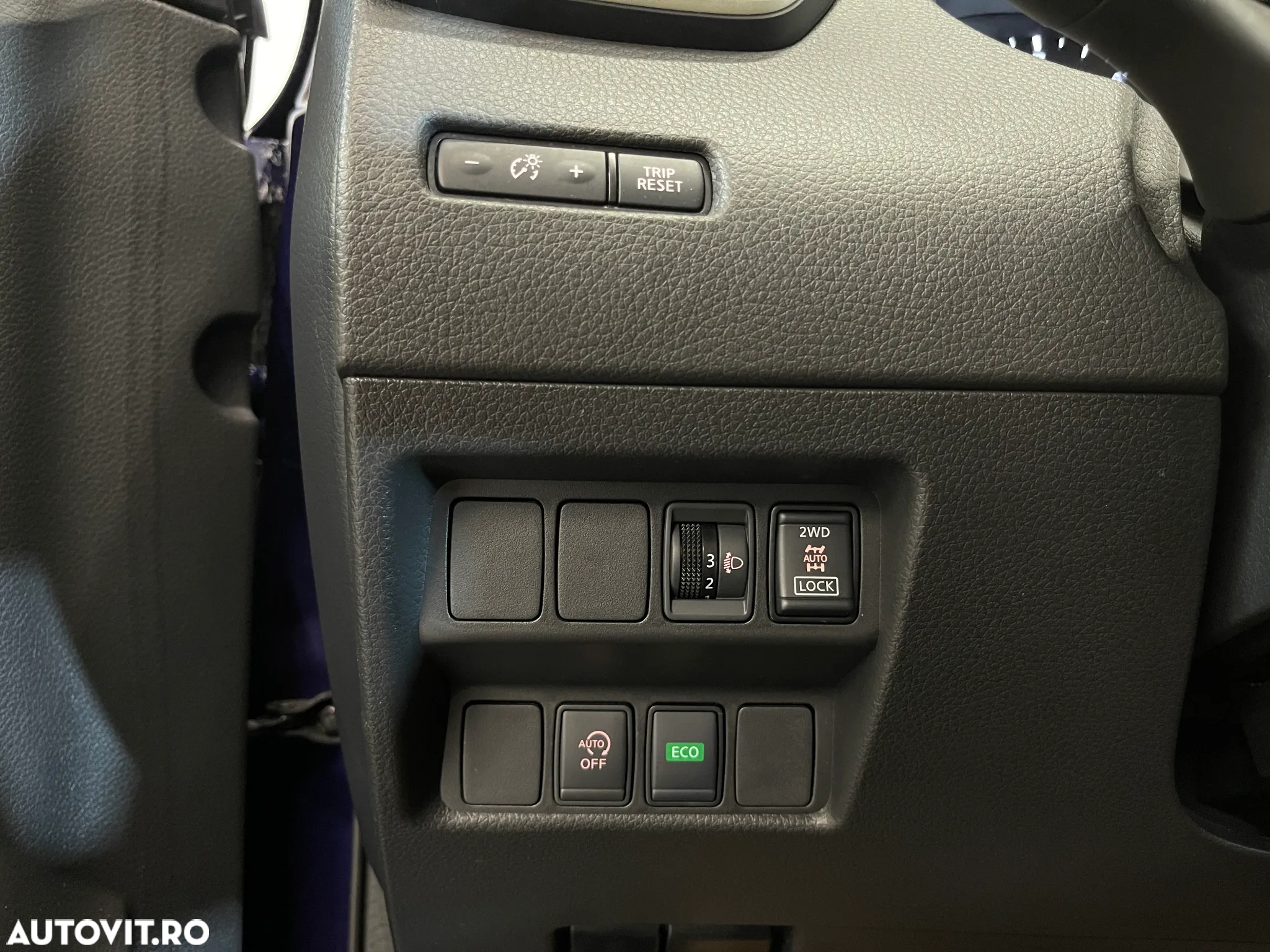 Nissan Qashqai 1.7 dCi Xtronic ALL-MODE 4x4i N-CONNECTA - 23
