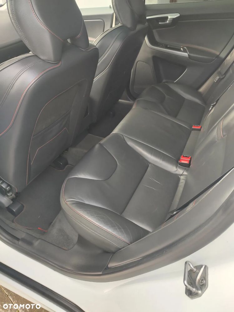 Volvo XC 60 D3 Geartronic Ocean Race - 26