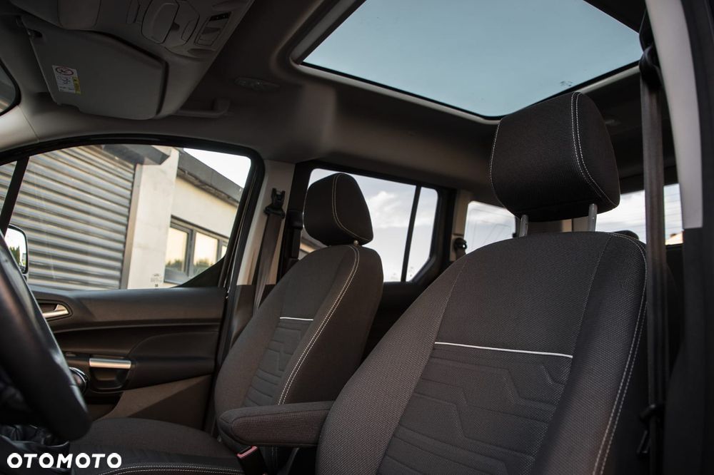 Ford Tourneo Connect 1.0 EcoBoost Start-Stop Titanium - 16