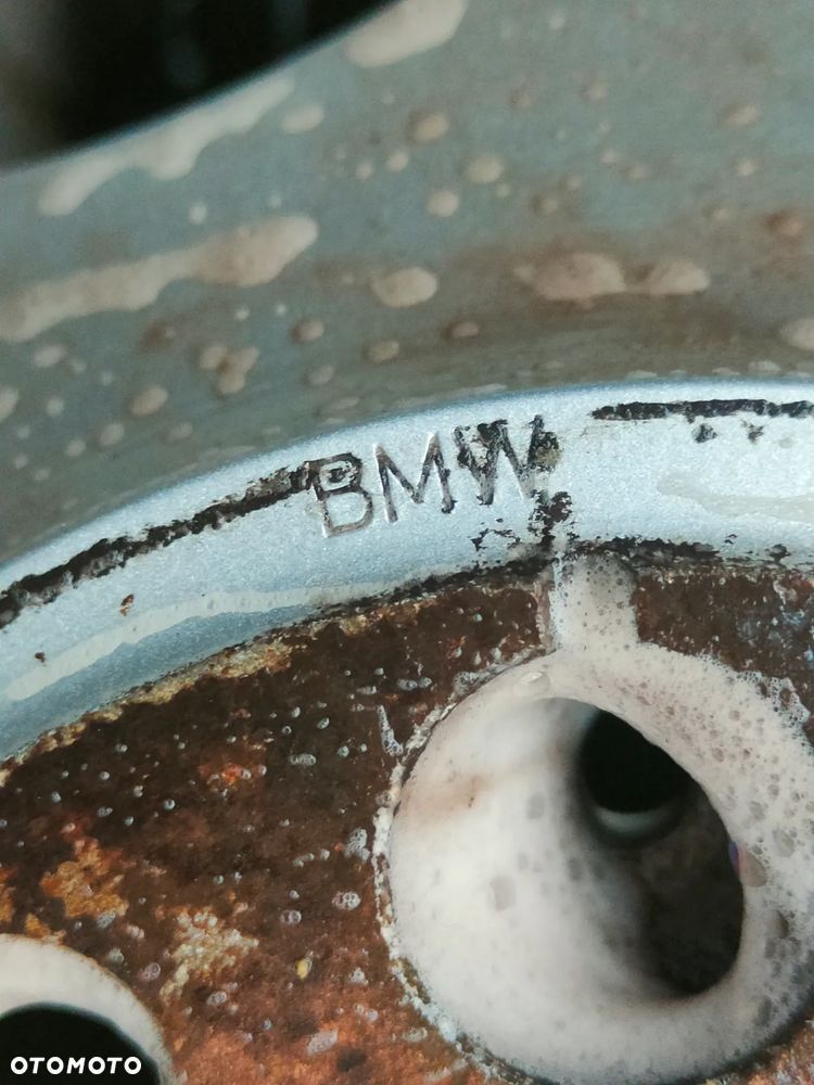 BMW E60 E61 VW T5 Koła Alufelgi 16" Wzór 134 - 16