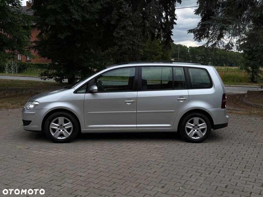 Volkswagen Touran 2.0 TDI United - 3