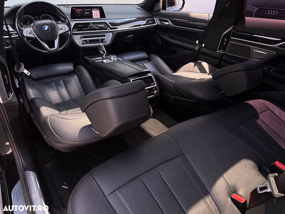 BMW Seria 7 740Li - 20